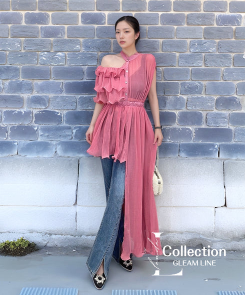 Shoulder Cutout Asymmetric Blouse